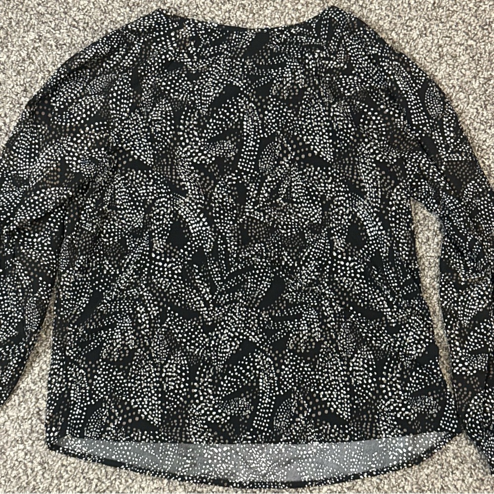 Ann Taylor Factory Black and White Dot-Print Long Sleeve Blouse - Picture 6 of 6